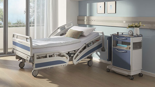 5 Ways Adjustable Hospital Beds will Help Your Elderly Loved One