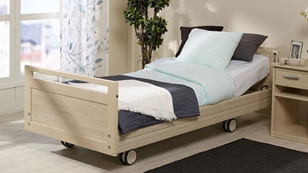 How to Choose a Hospital Bed that Suit the Patient Most?